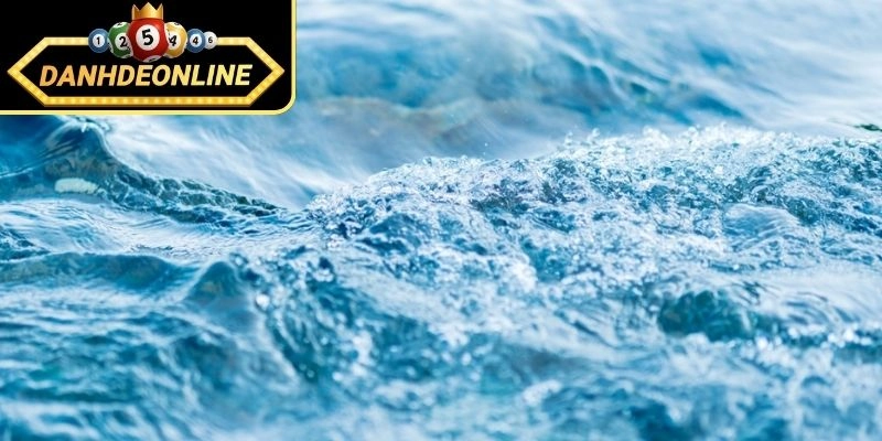 Nằm mơ thấy nước mang đến điềm lành hay điềm dữ?